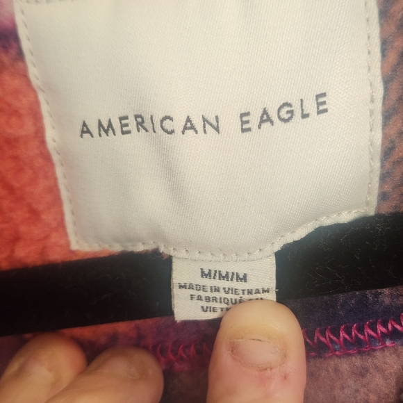 American Eagle Outfitters Womens Vibrant Plaid Fleece Shacket Size M Euc - Picture 2 of 3